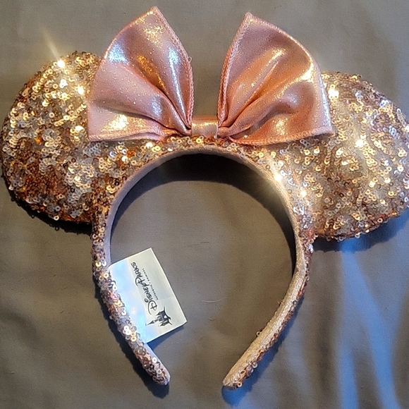AUTHENTIC DISNEY rose gold sequin Minnie mouse ears - Picture 1 of 3